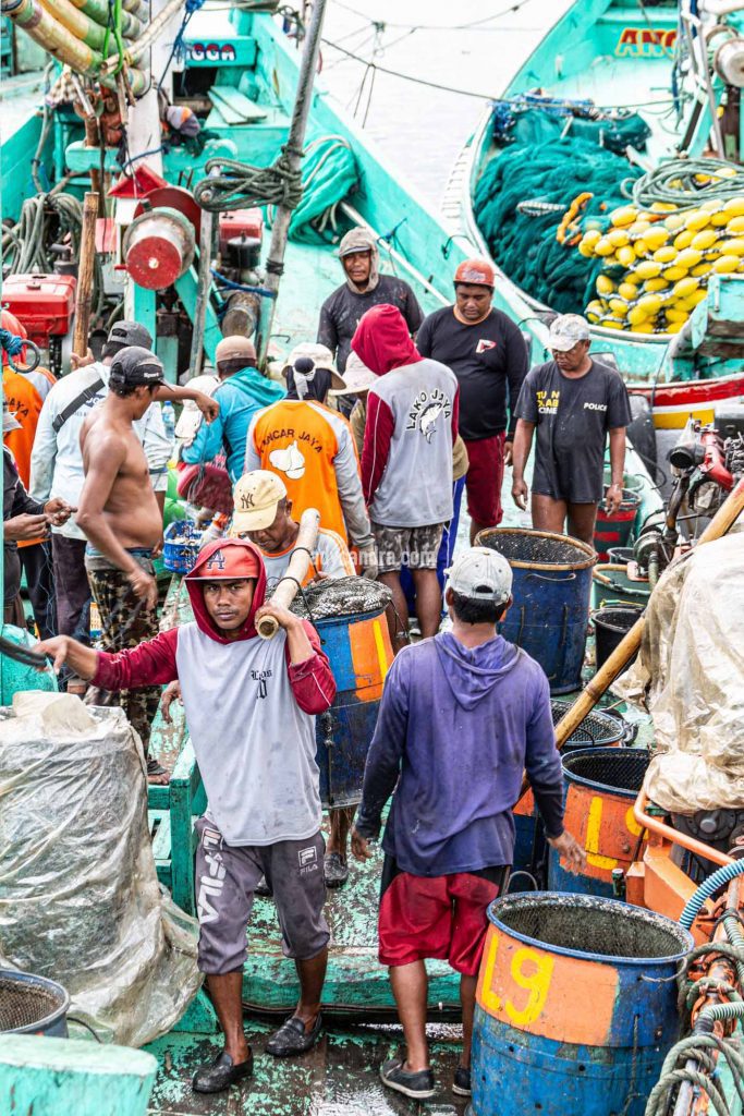 Anak Buah Kapal Slerek juga disebut Nyelerak