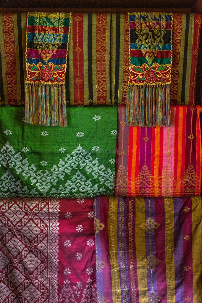 Kain Songket 2