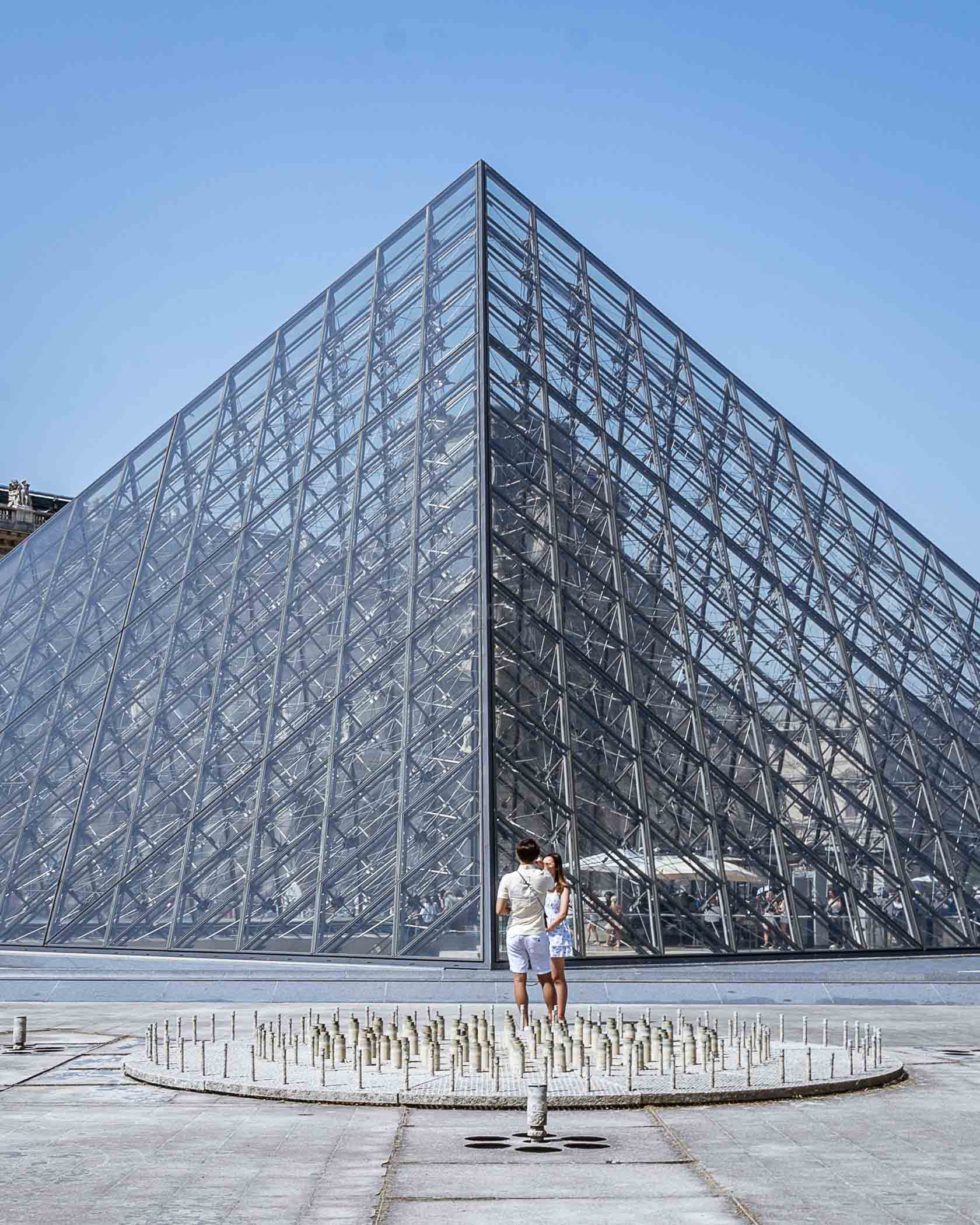 Piramid Museum Lauvre_1
